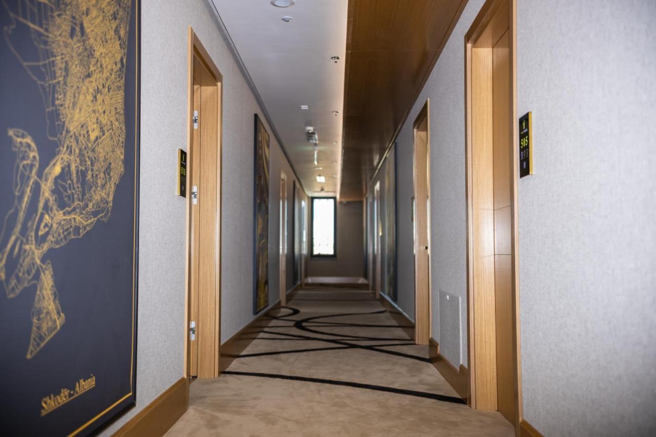 Hotel Golden Palace Шкодер Екстер'єр фото