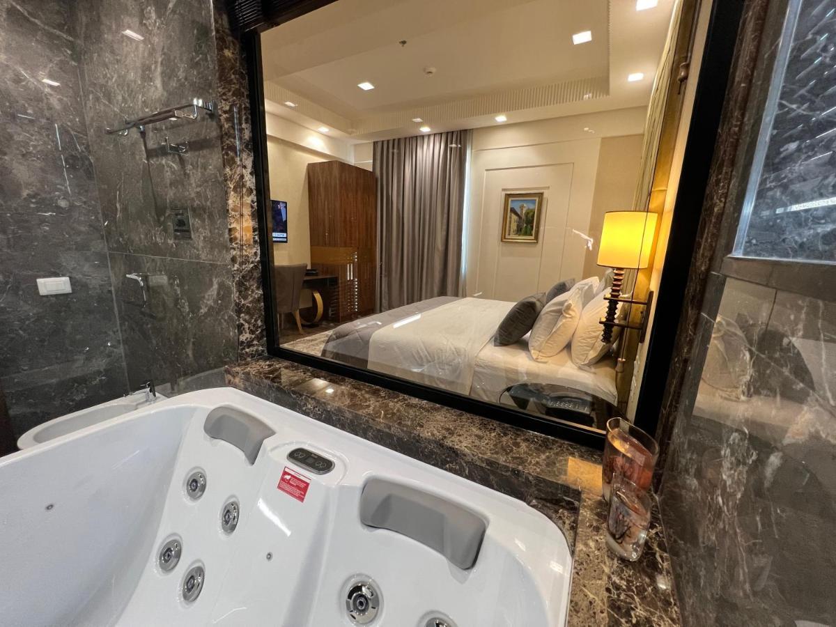 Hotel Golden Palace Шкодер Екстер'єр фото