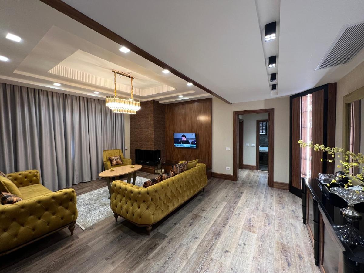 Hotel Golden Palace Шкодер Екстер'єр фото